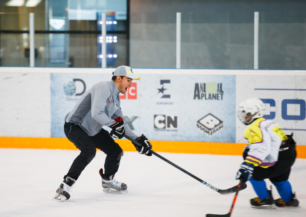 Pro Hockey Life