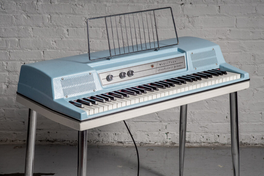 how to rent a wurlitzer piano in athens ga